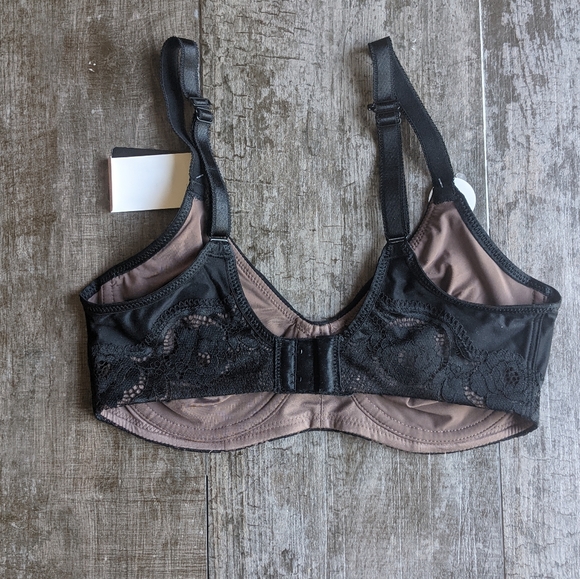 WACOAL 34C Style Standard Convertible Bra - Picture 3 of 7